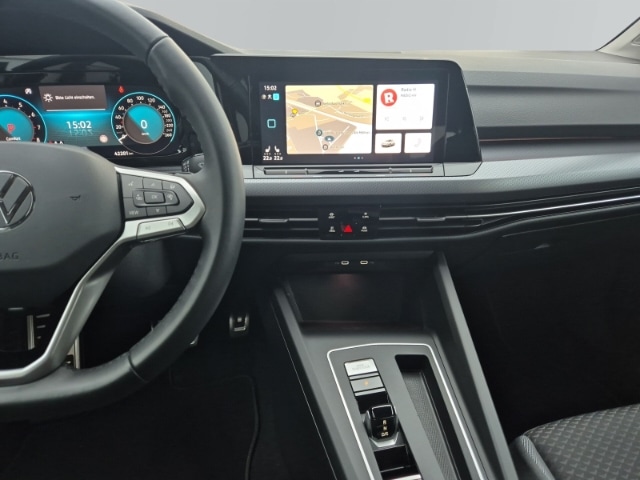 Volkswagen Golf DSG IQ.Drive