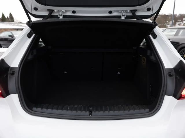 BMW 118 118i M-Sport Sedan