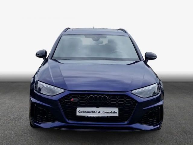 Audi RS4 Avant Quattro