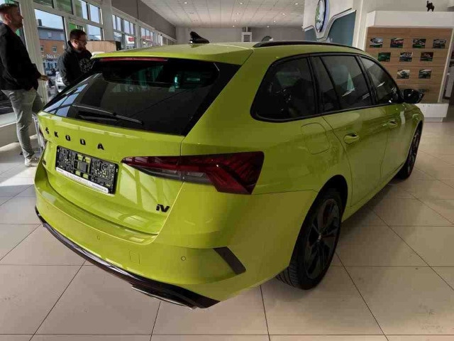 Skoda Octavia Combi RS iV