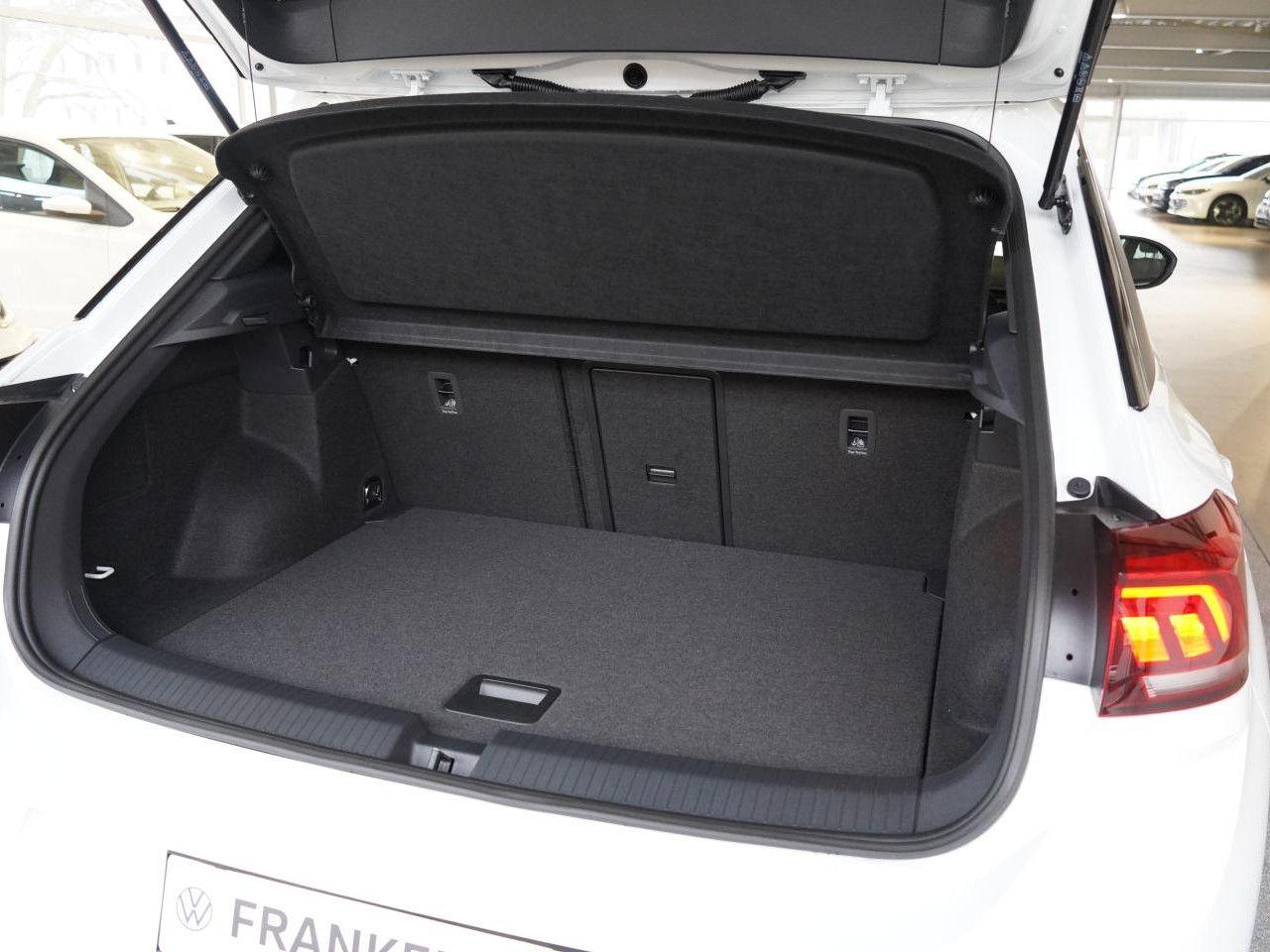 Volkswagen T-Roc DSG R-Line Style