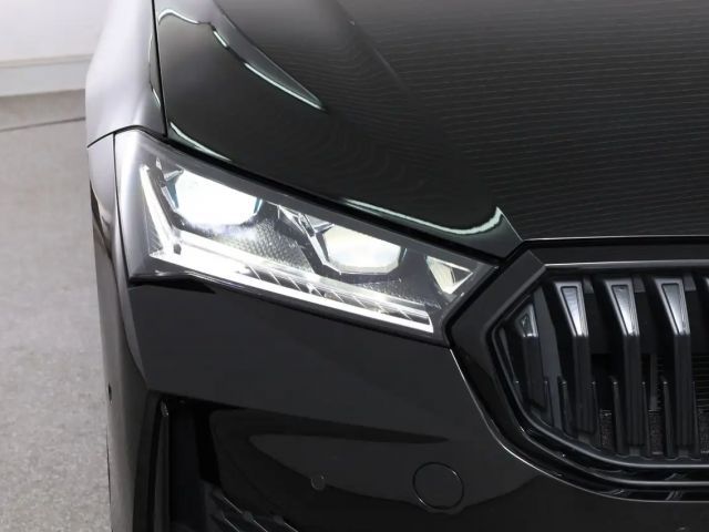 Skoda Superb Sportline iV