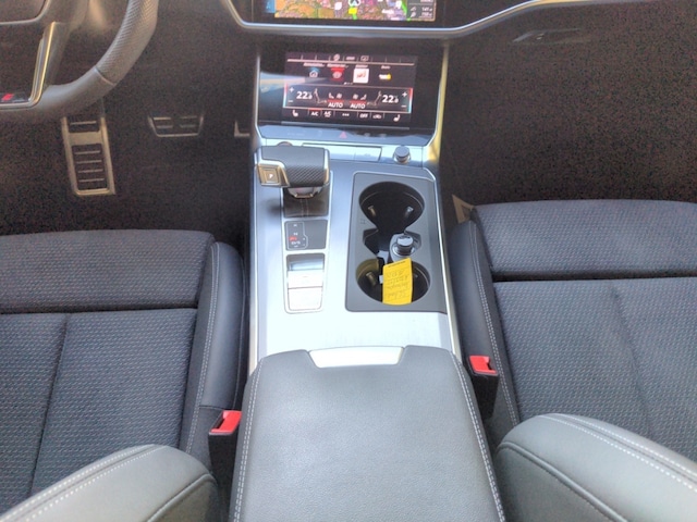 Audi S6 Avant Quattro