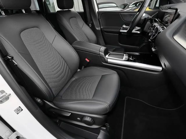 Mercedes-Benz B 200 DISTRONIC+TOTWINKEL+360°+MBUX+LED+17 ZOLL