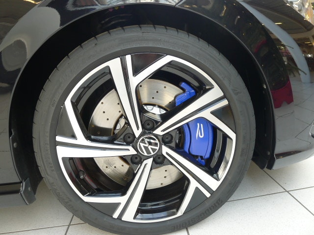 Volkswagen Golf 2.0 TSI