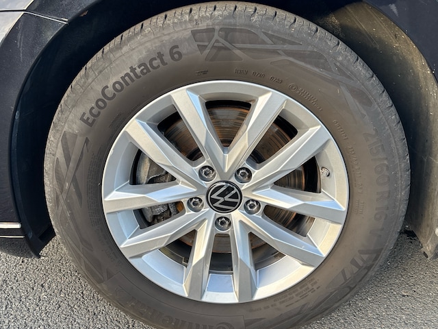 Volkswagen Passat 1.5 TSI DSG Variant