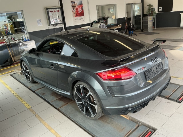 Audi TT RS Coupé Quattro S-Tronic