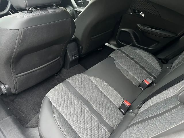 Peugeot 2008 Allure Pack PureTech