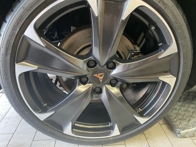 Cupra Leon 2.0 TSI DSG VZ
