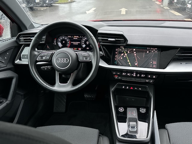 Audi A3 35 TFSI S-Line S-Tronic Sportback