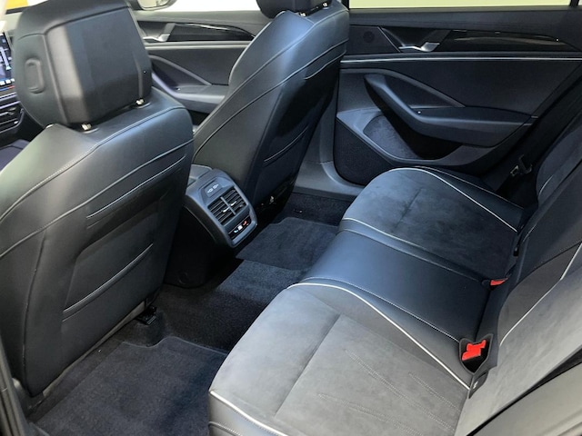 Volkswagen Passat 2.0 TDI DSG