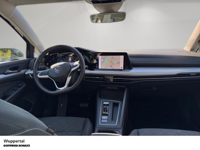 Volkswagen Golf 1.5 eTSI DSG Variant