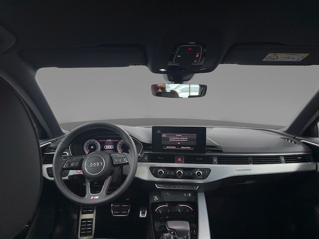 Audi A4 40 TFSI Avant Quattro S-Line S-Tronic