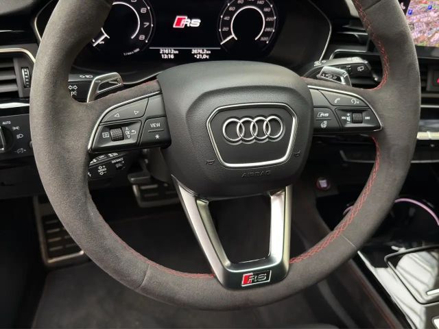 Audi RS4 Avant Quattro