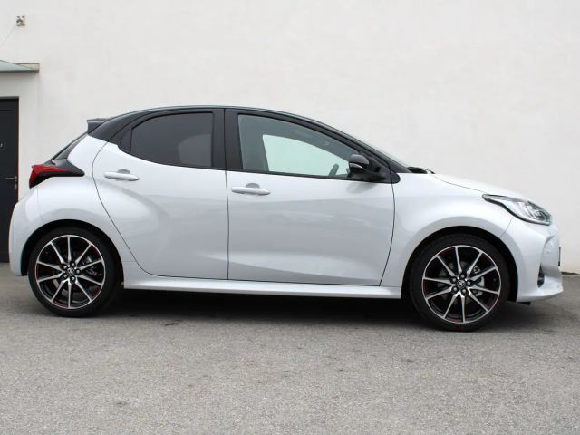 Toyota Yaris GR Hybride VVT-i