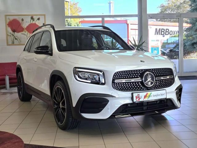 Mercedes-Benz GLB 250 AMG Line