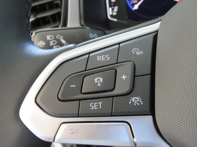 Volkswagen T-Roc Friends TSI