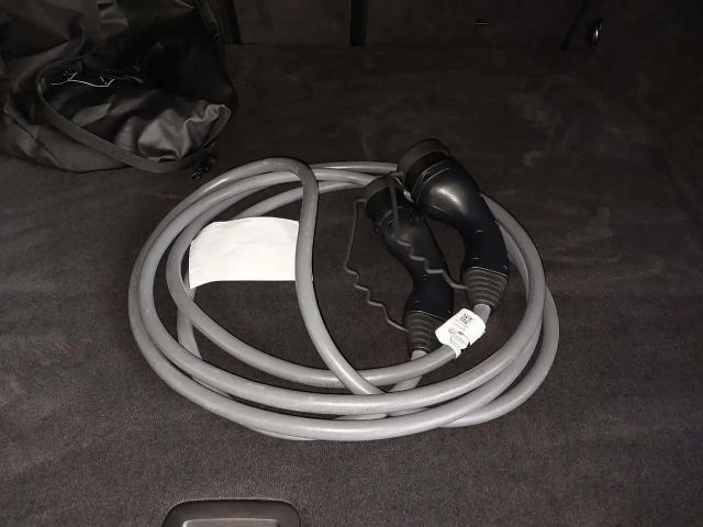 BMW M5 Touring B&W SOUND+ICONIC GLOW+KAMERA+ACC+HUD