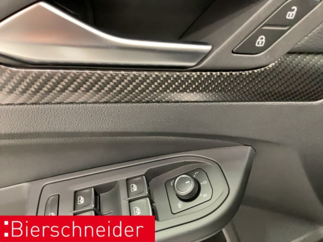 Volkswagen Golf 2.0 TSI