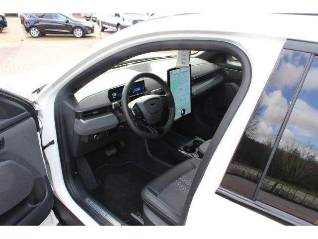 Ford Mustang Mach-E AWD GT