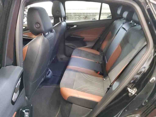 Volkswagen ID.5 IQ.Drive Pro