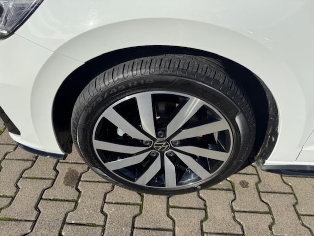 Volkswagen Touran 1.5 TSI Highline