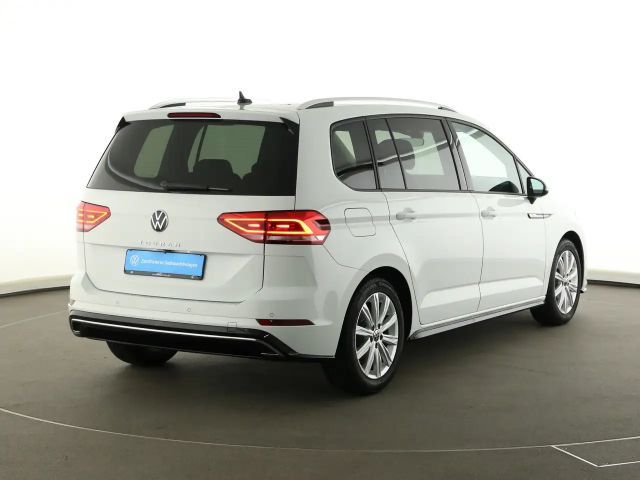 Volkswagen Touran 1.5 TSI DSG R-Line