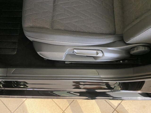 Volkswagen Golf 1.5 TSI BMT Golf VIII