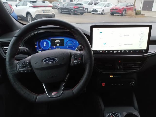 Ford Focus ST Line Wagon