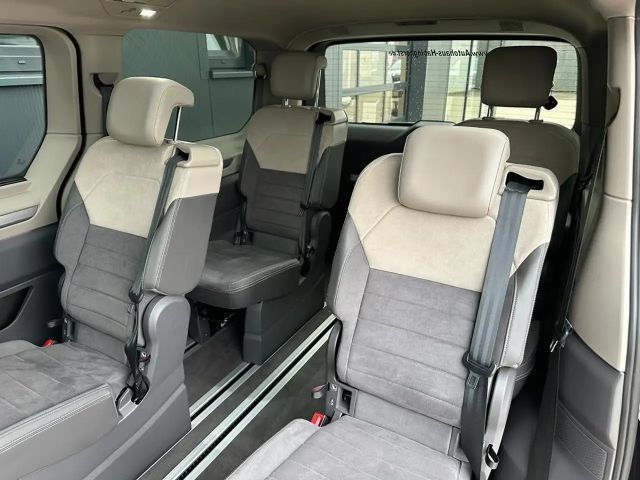 Volkswagen Multivan 2.0 TDI DSG Style T7