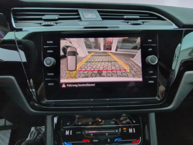 Volkswagen Touran DSG Highline