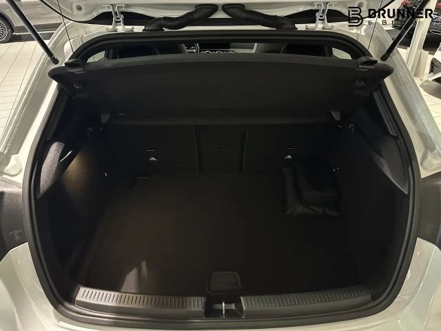 Mercedes-Benz A 250 4MATIC AMG Line