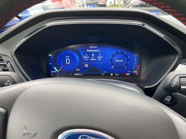 Ford Kuga ST Line