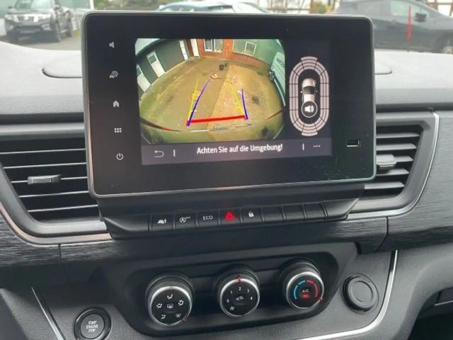 Nissan Primastar 8-zitter Tekna