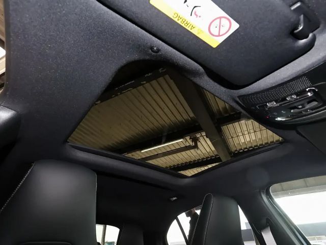 Mercedes-Benz A 250 4MATIC AMG Line