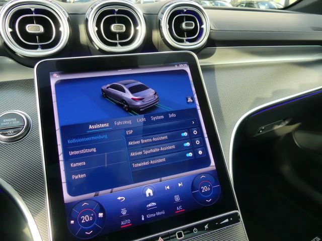 Mercedes-Benz C 200 AMG Line Sedan