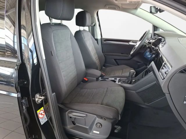 Volkswagen Touran DSG Highline