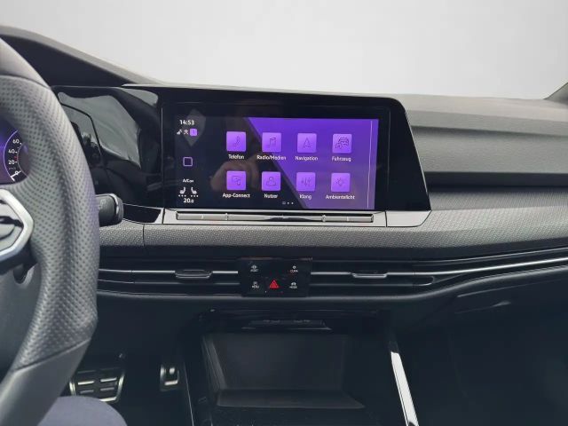 Volkswagen Golf 1.5 eTSI DSG Golf VIII R-Line