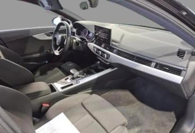 Audi A4 35 TFSI Avant S-Tronic
