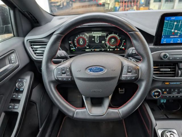 Ford Focus ST Line Wagon