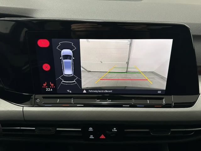 Volkswagen Golf DSG Life Variant