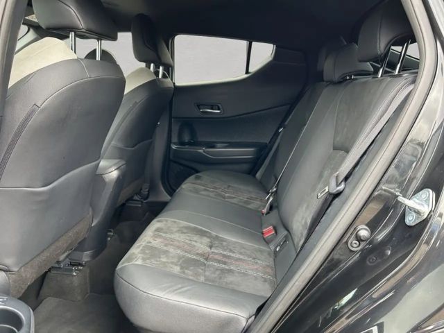 Toyota C-HR GR Hybride