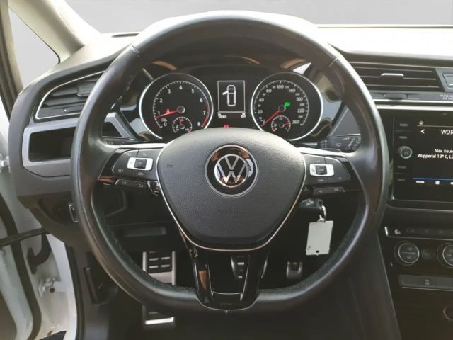 Volkswagen Touran 1.5 TSI DSG