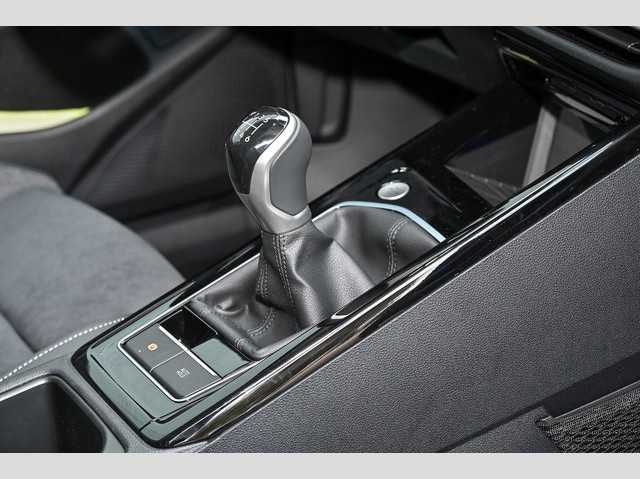 Volkswagen Golf 1.5 TSI Golf VIII Style