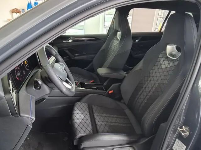 Volkswagen Tiguan 4Motion DSG R-Line