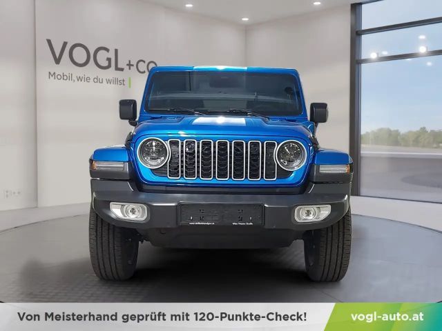 Jeep Wrangler Sahara