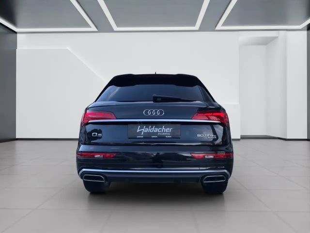 Audi Q5 50 TFSI Hybride Quattro
