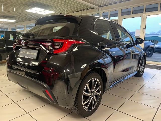Toyota Yaris Comfort Hybride Team D