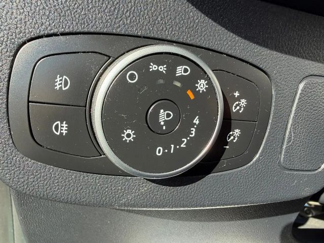 Ford Puma EcoBoost Titanium