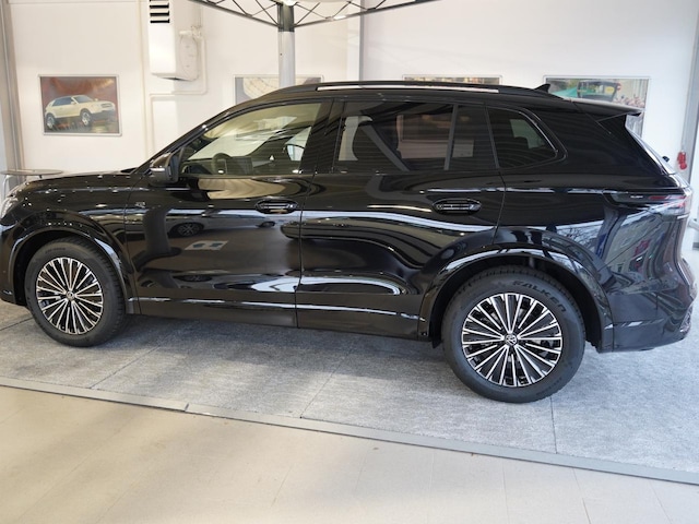 Volkswagen Tiguan R-Line Style